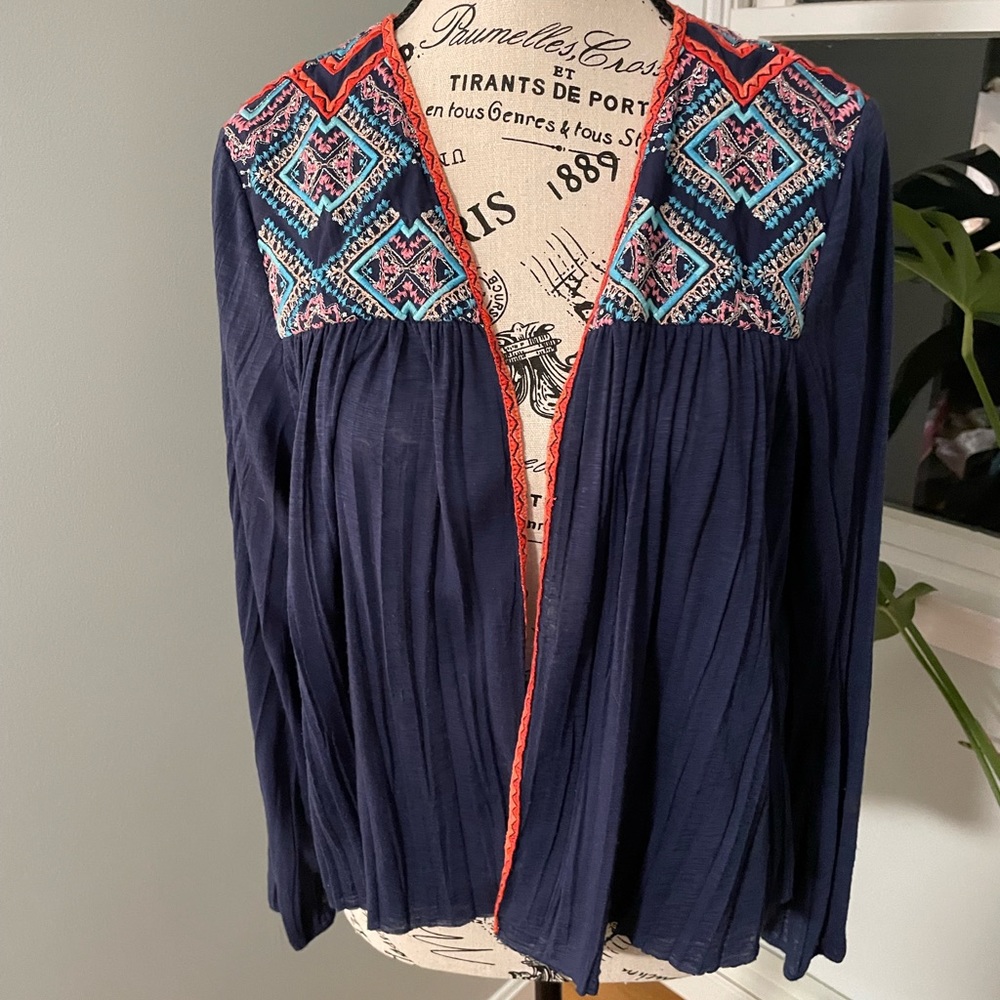 American Eagle embroidered cardigan